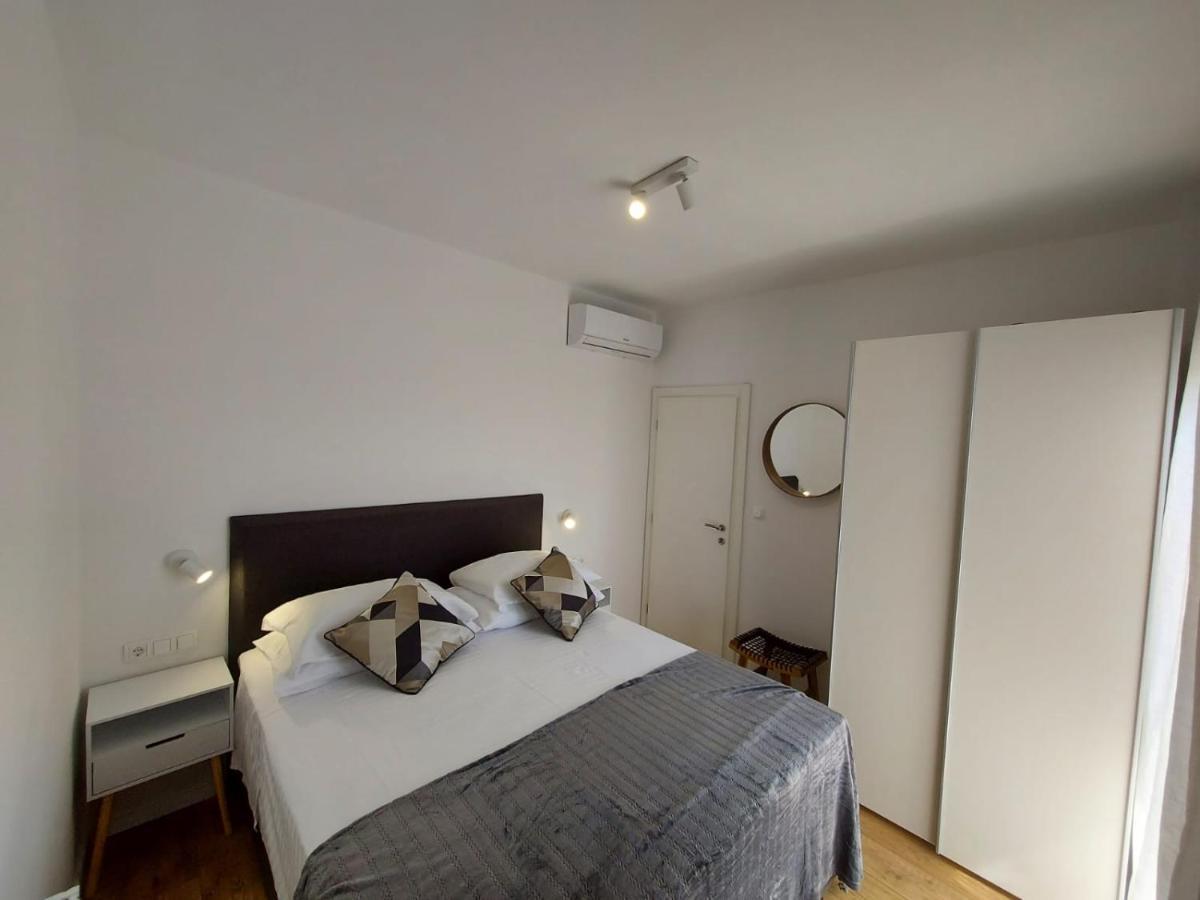 Apartmani Cvita オミシュ エクステリア 写真